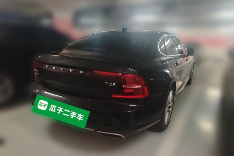 Used Volvo S90 2020 Facelifted T5 Zhiyi Luxury Edition
