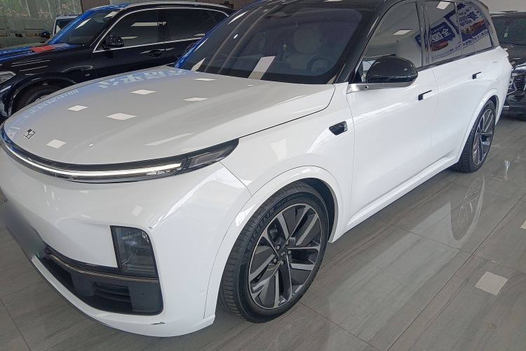 Used Li Auto L8 2023 Pro Model