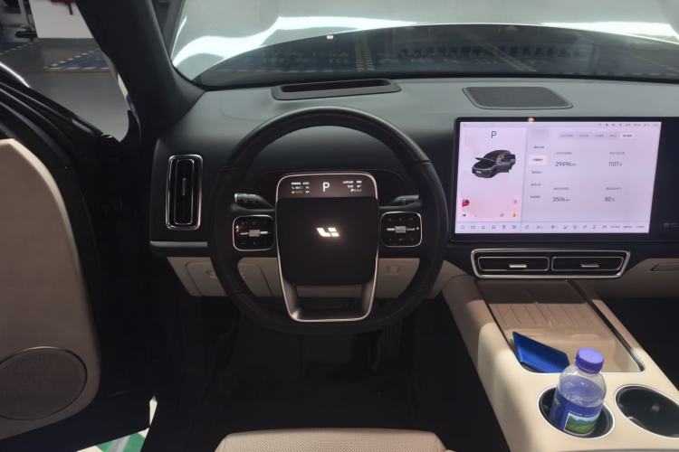 Used Li Auto L7 2023 Pro Model
