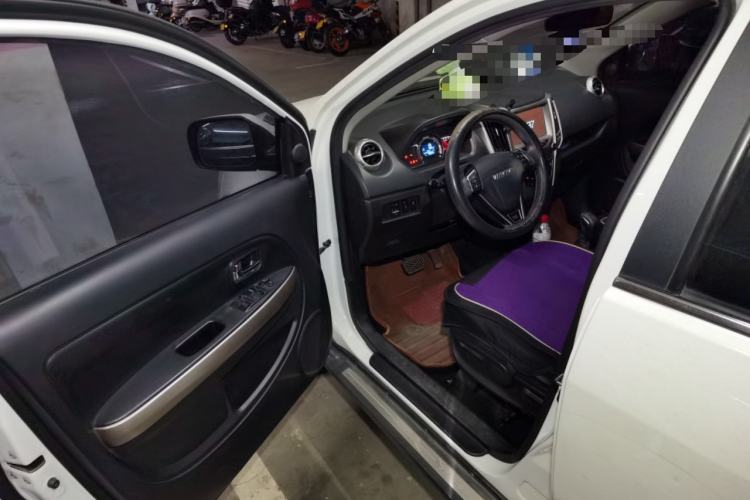 Used Haval H1 2017 Red-Label 1.5L AMT Comfort Model