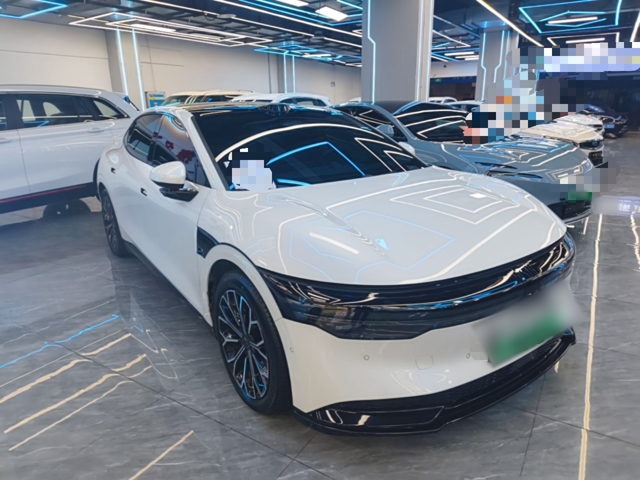 Zeekr 007 2025 Rear-Drive Intelligent Driving Version 75 kWh — снимка 3