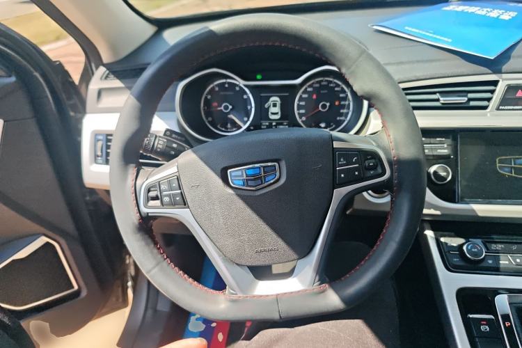 Used Geely Auto Emgrand X7 Sport 2018 1.8TD Automatic Two-Wheel Drive Zhiya Model Steering Wheel