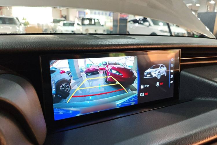 Used Lexus IS 2017 300 Leading Edition
