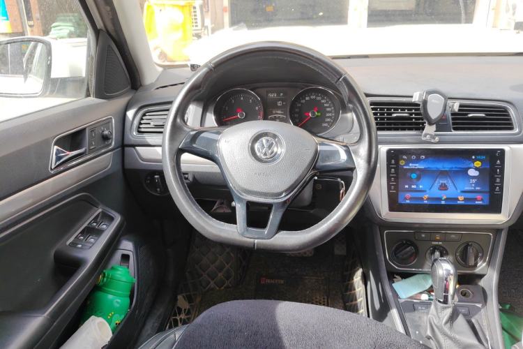 Used Volkswagen Lavida 2015 230TSI DSG Comfort Edition Steering Wheel