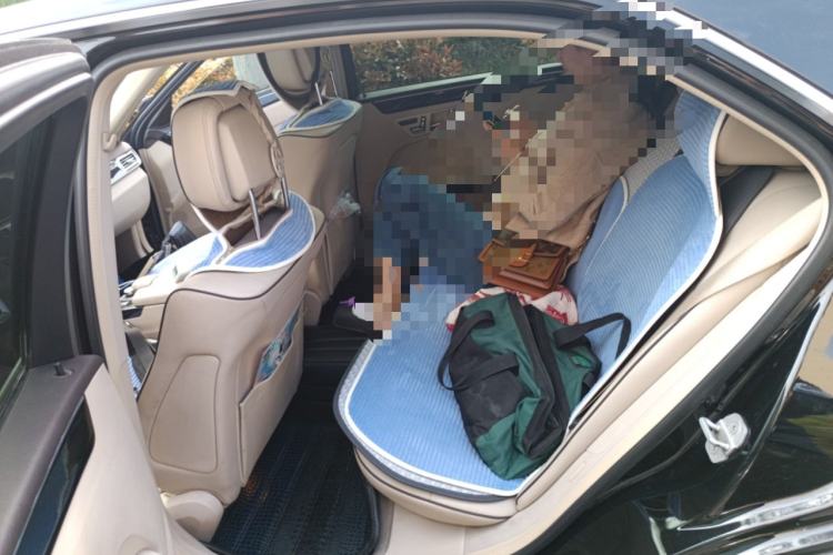 Used Mercedes-Benz E-Class 2015 E 260 L Sport Edition Left Rear Seat