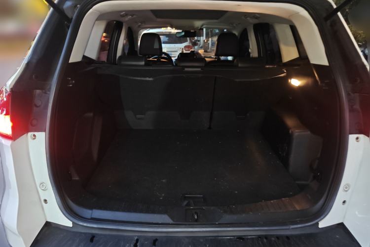 Used Ford Kuga 2013 1.6L GTDi Two-Wheel-Drive Trend Model