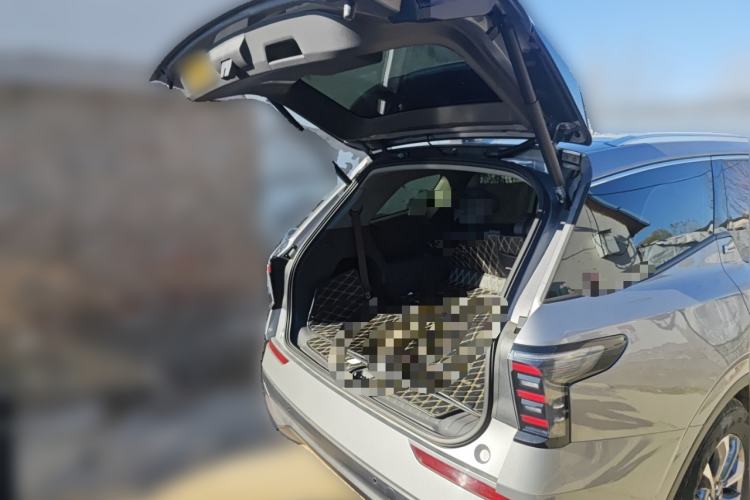 Used Ford Edge 2023 Ford Explorer L 2.0T EcoBoost Two-Wheel Drive 7-Seater Luxury Model