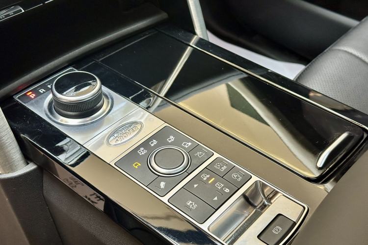 Used Land Rover Discovery 2017 3.0 SC V6 HSE
