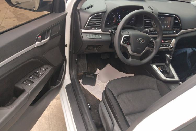 Used Hyundai Elantra (6th Generation / Lingdong) 2016 1.6L Automatic ZhiXuan – Elite Version
