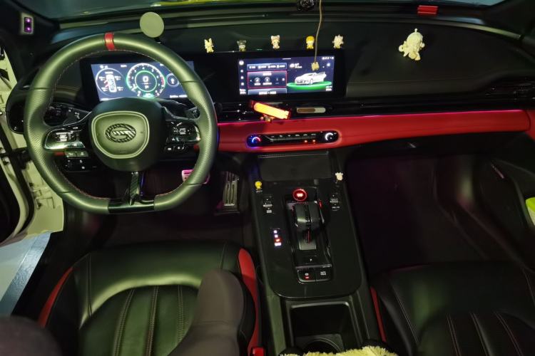 Used GAC Trumpchi EMPOW 2021 270T DCT J16 Version Center Console