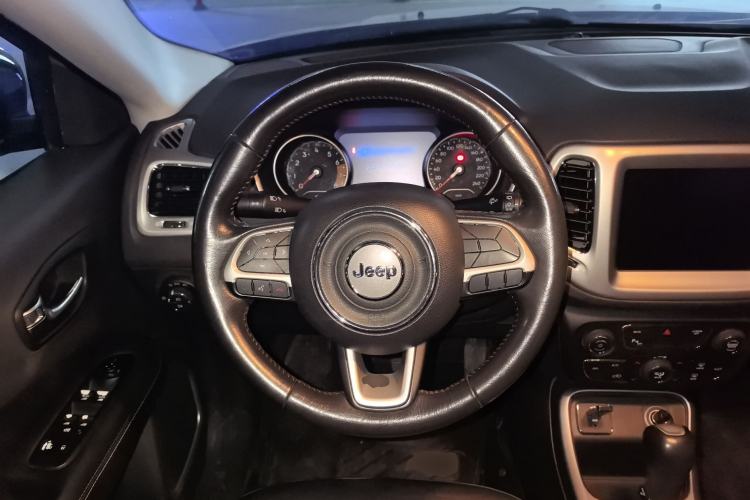 Used Jeep Compass 2017 200T Automatic Family Edition