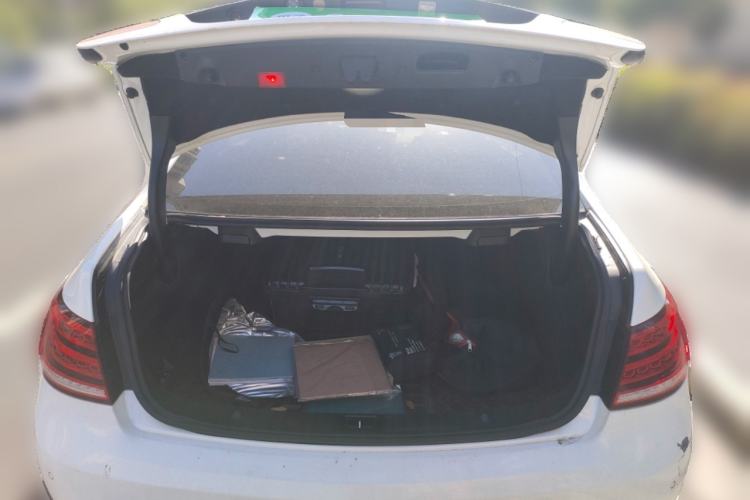 Used Mercedes-Benz E-Class 2014 E 260 Coupe Trunk