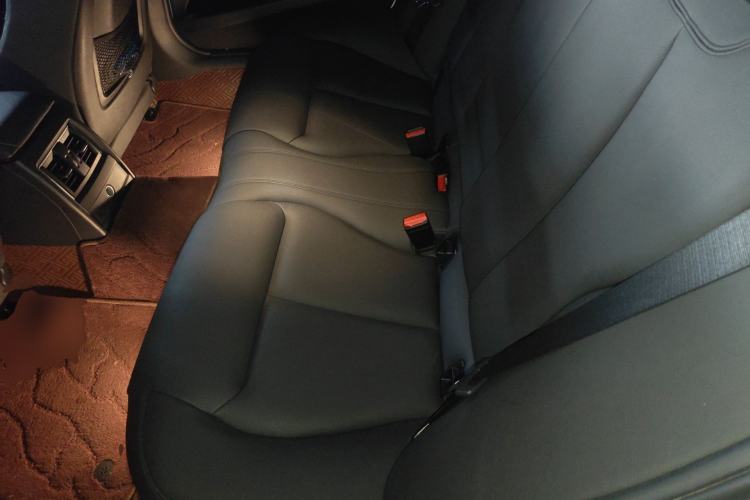 Used BMW 3 Series 2016 316Li Fashion Model
