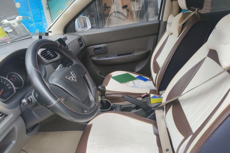 Used Wuling Hongguang 2016 1.5L S Comfort Version Left Front Seat