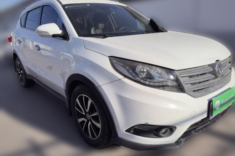 Used Dongfeng Fengon 580 2016 Revised Version 1.5T CVT Luxury Edition Front Right 45 Deg