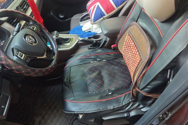 Used FORTHING Joyear X5 2017 1.6L CVT Luxury Model