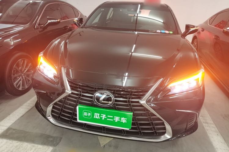 Used Lexus ES 2025 200 Premium Edition
