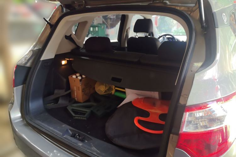 Used Changan CS35 2016 1.6L Manual Luxury Model China V Standard