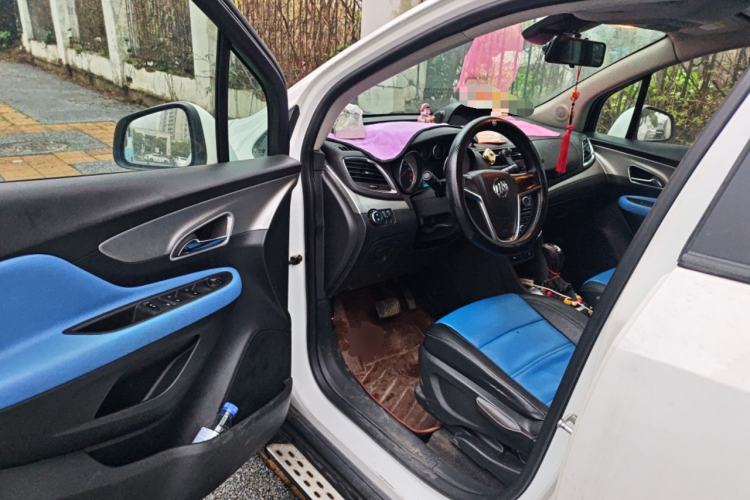 Used Buick Encore 2015 1.4T Automatic Two-Wheel Drive Urban Elite Version