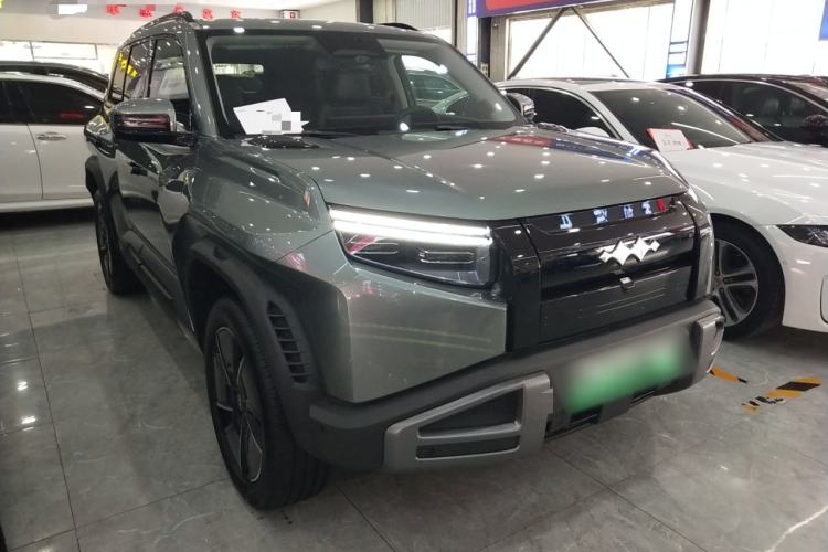 Used Formula Leopard Titanium 3 2025 501KM All-Wheel Drive Intelligent Driving Ultra Version