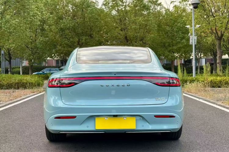 Used Hima Luxeed S7 2025 785 km Ultra Exterior 8