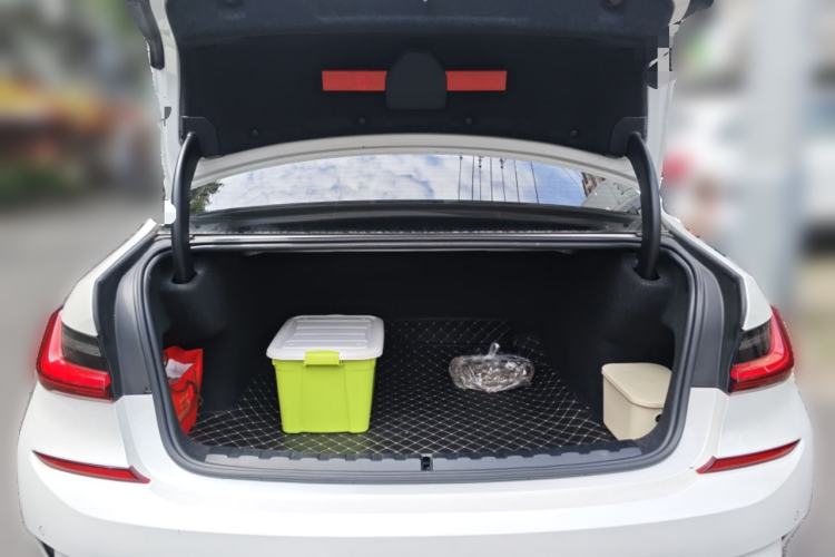 Used BMW 3 Series 2022 320Li M Sport Package Trunk