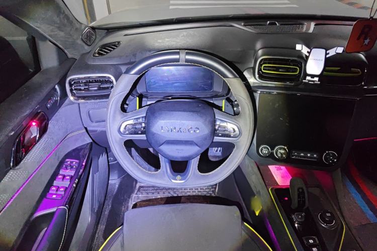Used Lynk & Co 03 2020 03+ 2.0TD Automatic Wind-Chasing Edition Steering Wheel