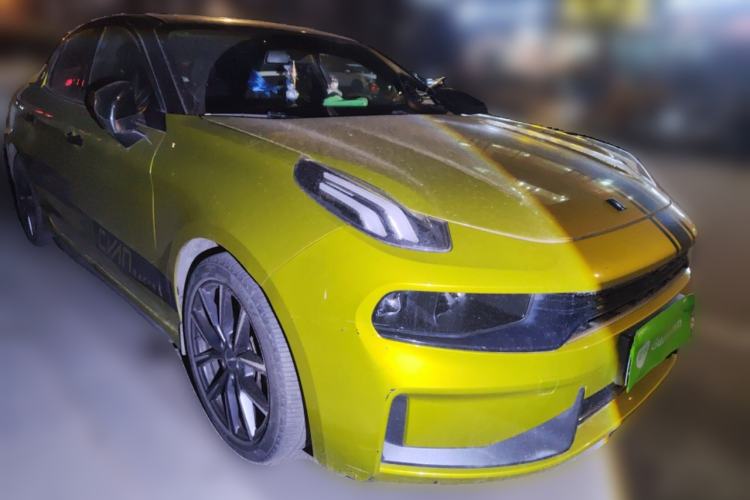 Used Lynk & Co 03 2019 03+ 2.0TD Automatic Hunter Edition Front Right 45 Deg