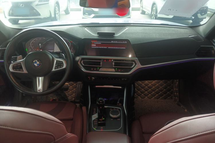 Used BMW 4 Series 2021 Restyled 425i M Sport Night Edition Center Console