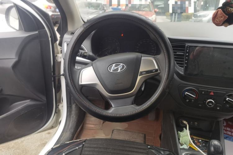 Used Hyundai Verna (new generation) 2016 1.4L Manual Cool Edition GLS
