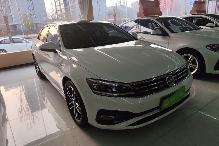 Used Volkswagen Lamando 2019 280TSI DSG Comfort Edition China VI standard Front Right 45 Deg