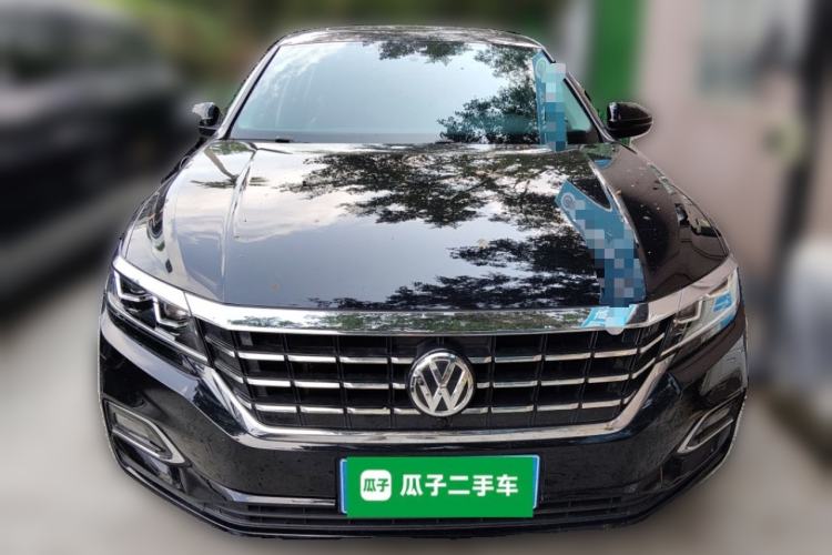 Used Volkswagen Passat 2019 280TSI Business Edition China VI Front
