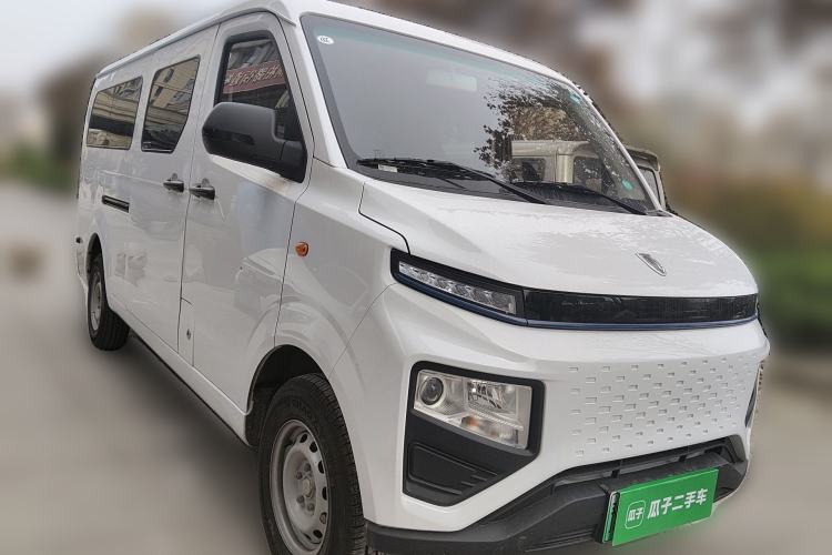 Used Jinbei E6 2026 Model, Standard Version, Long Roof, 6 Seats