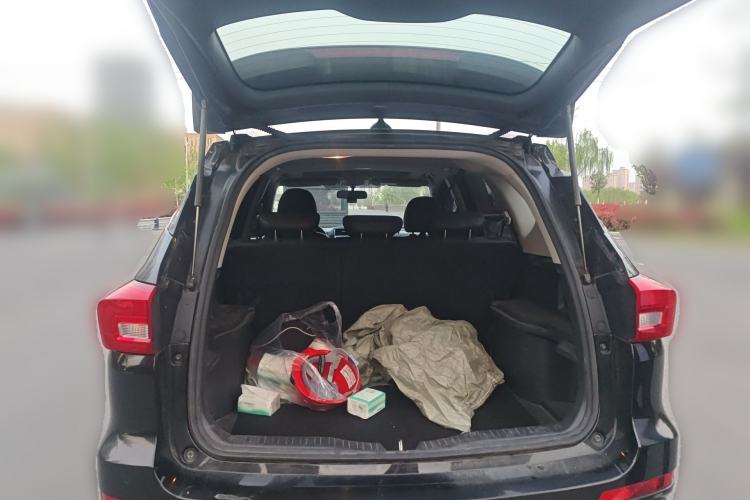 Used Haval M6 2019 1.5T DCT Two-Wheel Drive Elite Version China V Standard