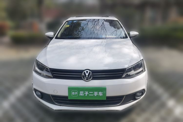 Used Volkswagen Sagitar 2012 1.6L Automatic Comfort Edition
