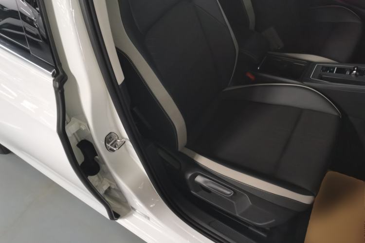 Used Volkswagen Golf 2021 280TSI DSG Pro Right Front Seat