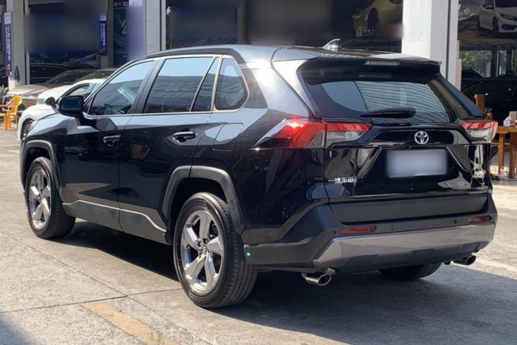 Used Toyota RAV4 2021 2.0L CVT Two-Wheel Drive Fashion Edition
