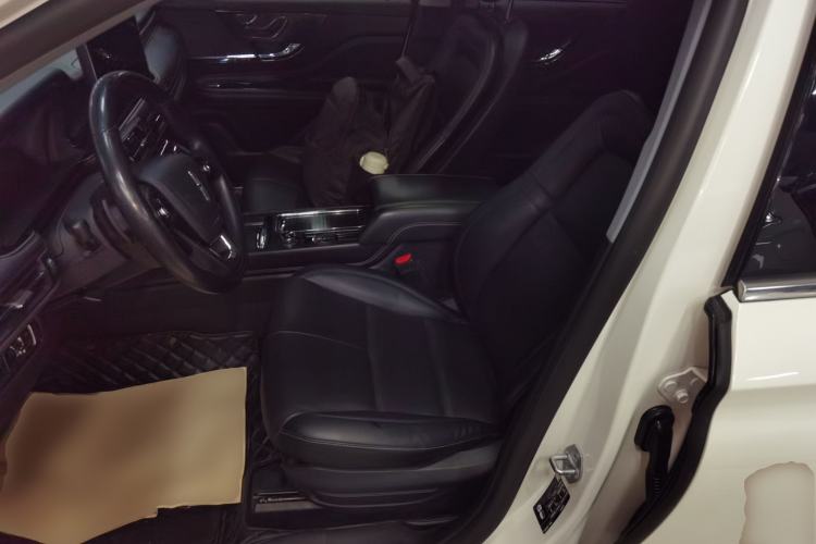 Used Lincoln Corsair 2022 2.0T Two-Wheel Drive Deluxe Edition
