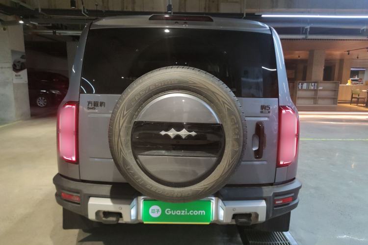 Used Formula Leopard Leopard 5 2023 Explore Edition