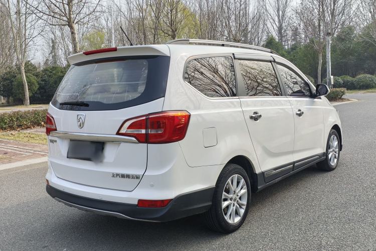 Used Baojun 730 2016 1.5L Manual Comfort Version 7 Seats China V Emission Standard