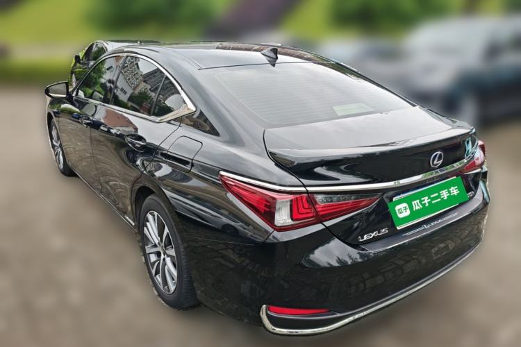 Used Lexus ES 2018 300h Premier Edition China VI Standard Rear Left 45 Deg