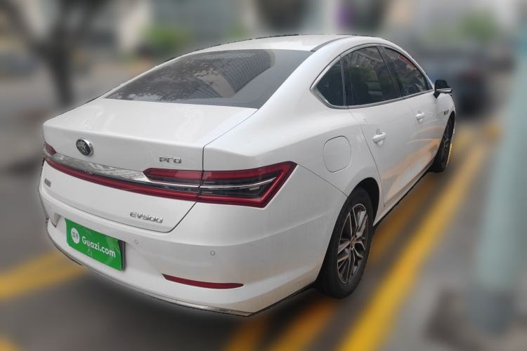 Used BYD Qin Pro New Energy 2019 EV Super Edition High-Power Smart Connect Luxurious Model

