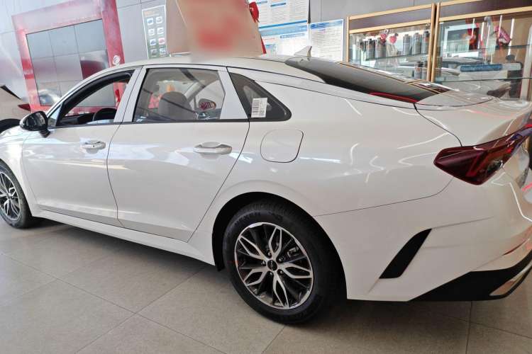 Used Kia K5 2025 1.5T Luxury Edition