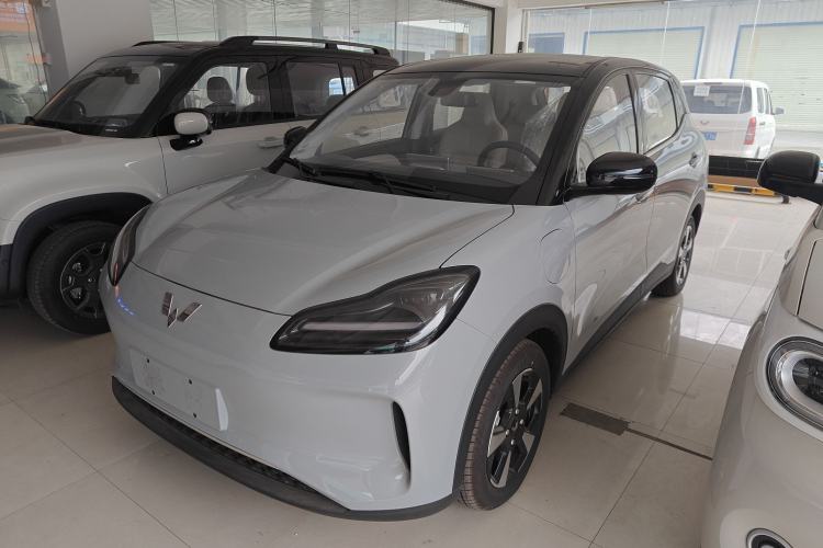 Used Wuling Bingo PLUS 2024 330 km Range Five-Seater Version