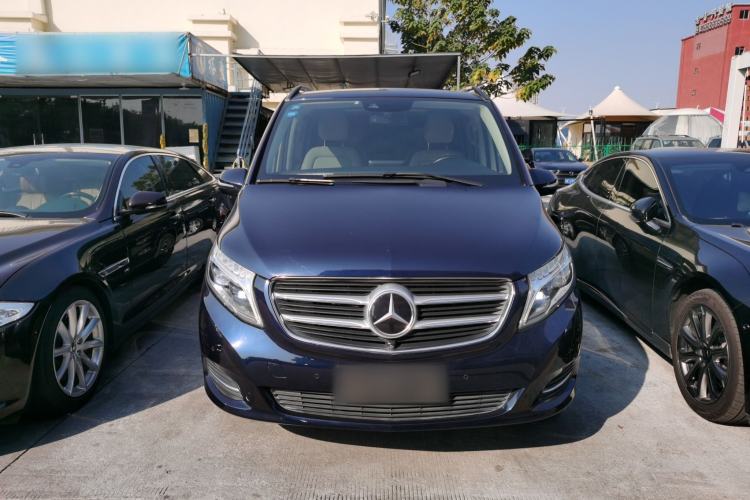 Used Mercedes-Benz V-Class 2017 V 260 Prestige Edition
