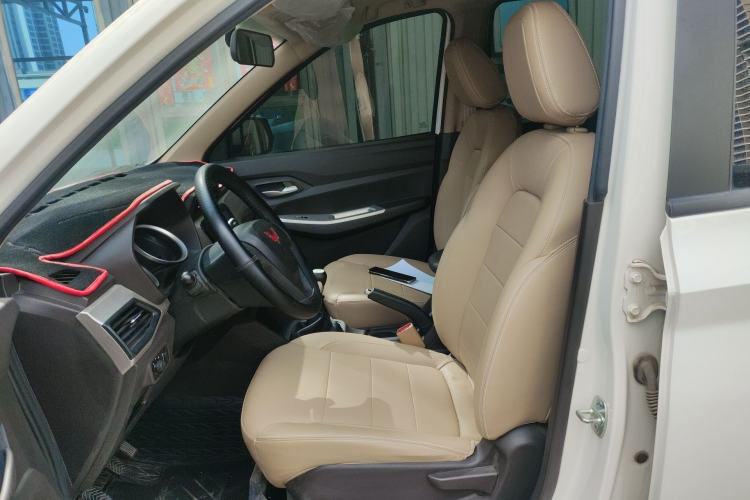 Used Wuling Hongguang 2021 1.5L Facelifted S Comfort Version with Electric Power Steering LAR
