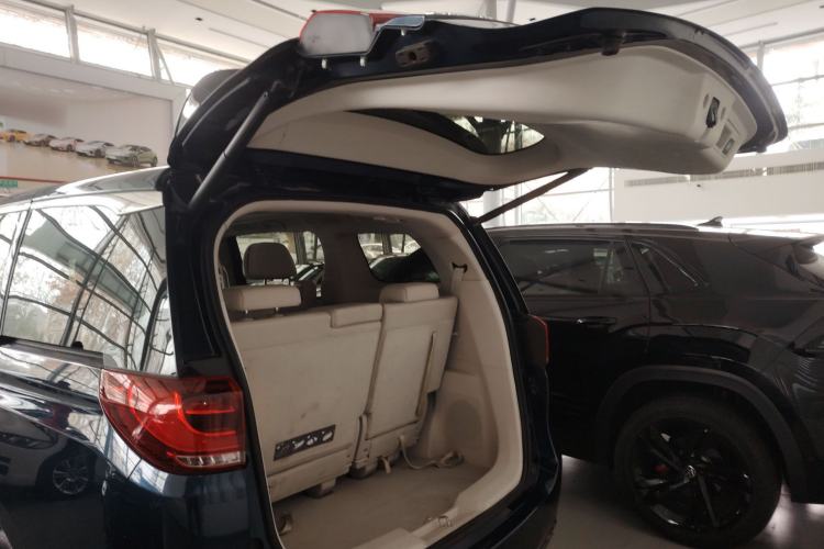 Used GAC Trumpchi M8 2018 320T Luxury Edition
