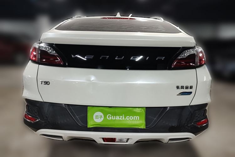 Used Venucia T90 2018 2.0L CVT Smart Connect Luxury Edition China V Standard
