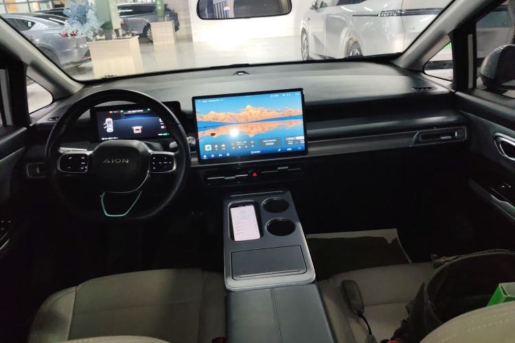 Used AION Y 2023 Plus 510 Enjoy Edition
