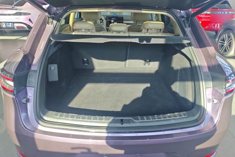 Used Hima AITO M5 2025 Extended-Range Ultra All-Wheel-Drive Version Trunk